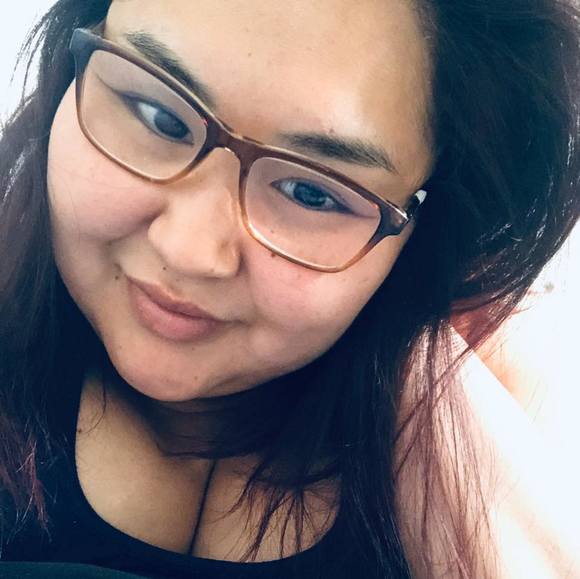 Meet your Posher, Ernestine - Picture 1 of 1